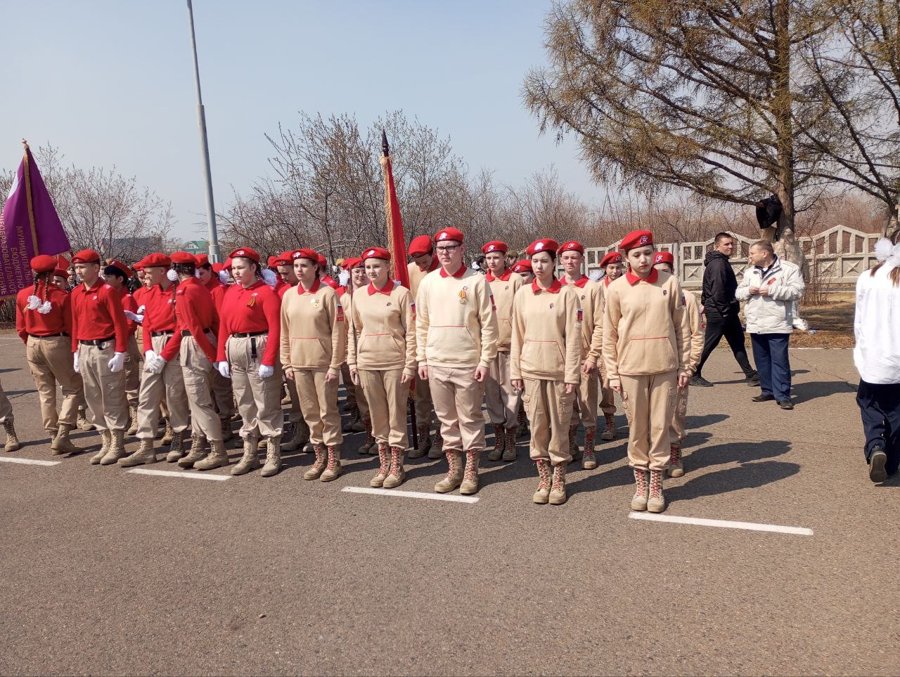 Торжественный митинг "Вахта героев".